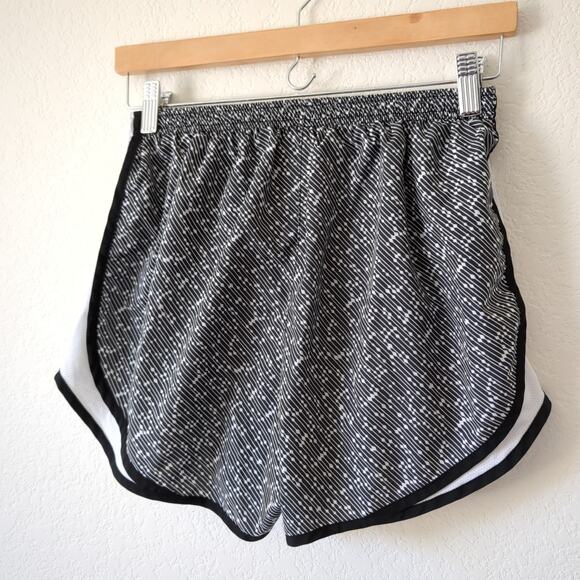 NIKE Women Running Shorts Dri Fit High Rise Black Mesh Meteor Tempo Lined Medium - Picture 2 of 6